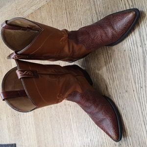 Ariat Cowboy Boots